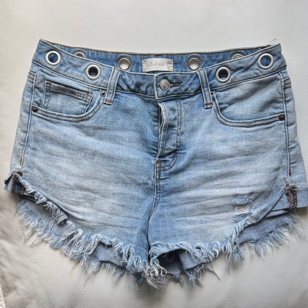 Altar'd State Denim Shorts Light Blue Distressed Grommet Waist size 27